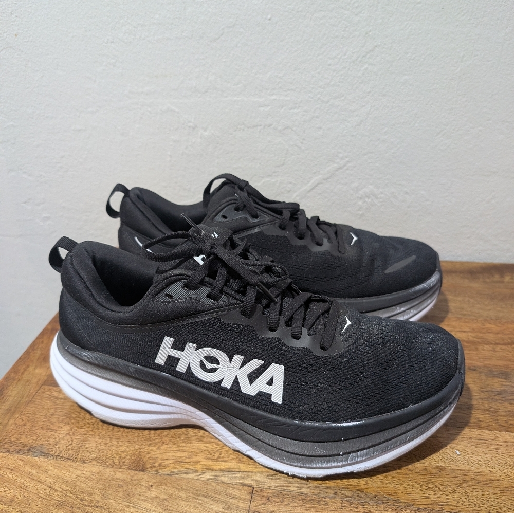 HOKA Bondi 8 Running Shoes Mens Size 9D One One Max Cushioned Black 935